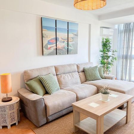 Spacious Apartment In The Center Of Торремолінос Екстер'єр фото