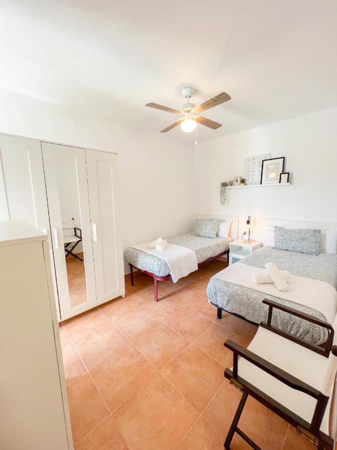 Spacious Apartment In The Center Of Торремолінос Екстер'єр фото