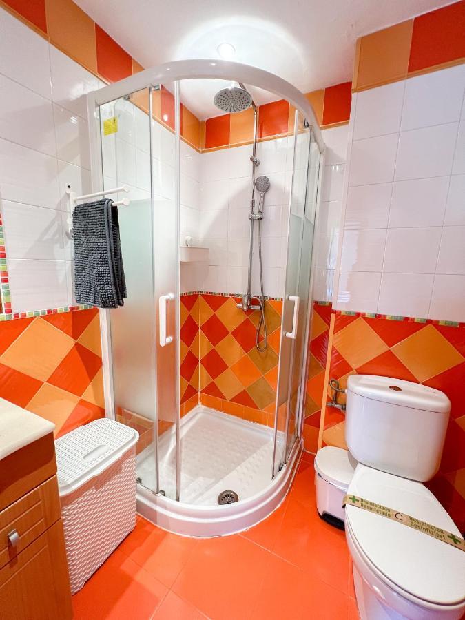 Spacious Apartment In The Center Of Торремолінос Екстер'єр фото