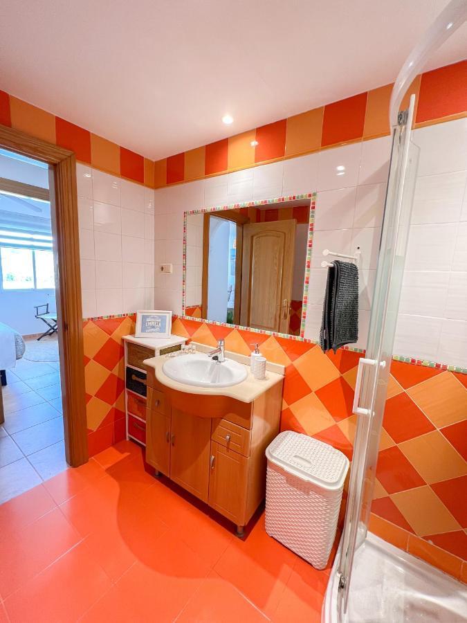 Spacious Apartment In The Center Of Торремолінос Екстер'єр фото