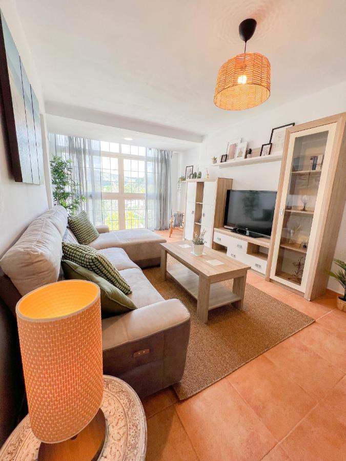 Spacious Apartment In The Center Of Торремолінос Екстер'єр фото